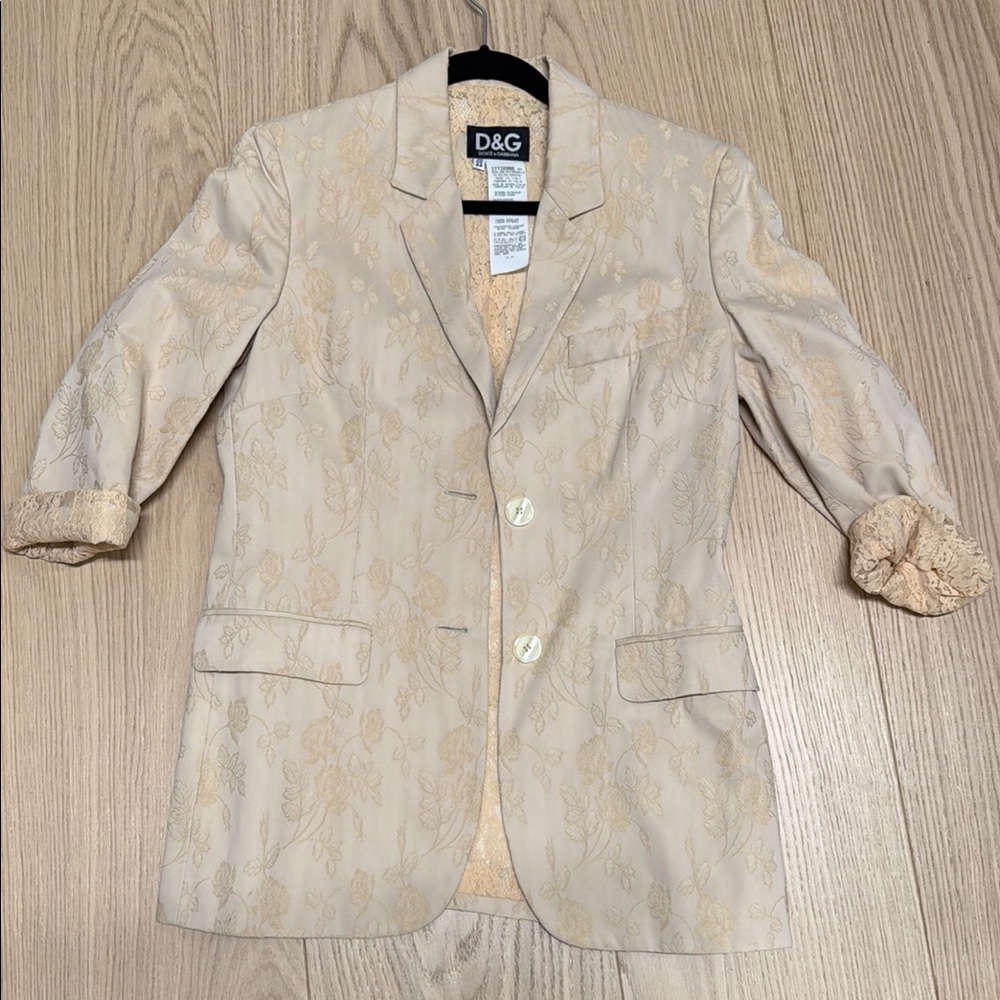D&G Women's Cream Blazer